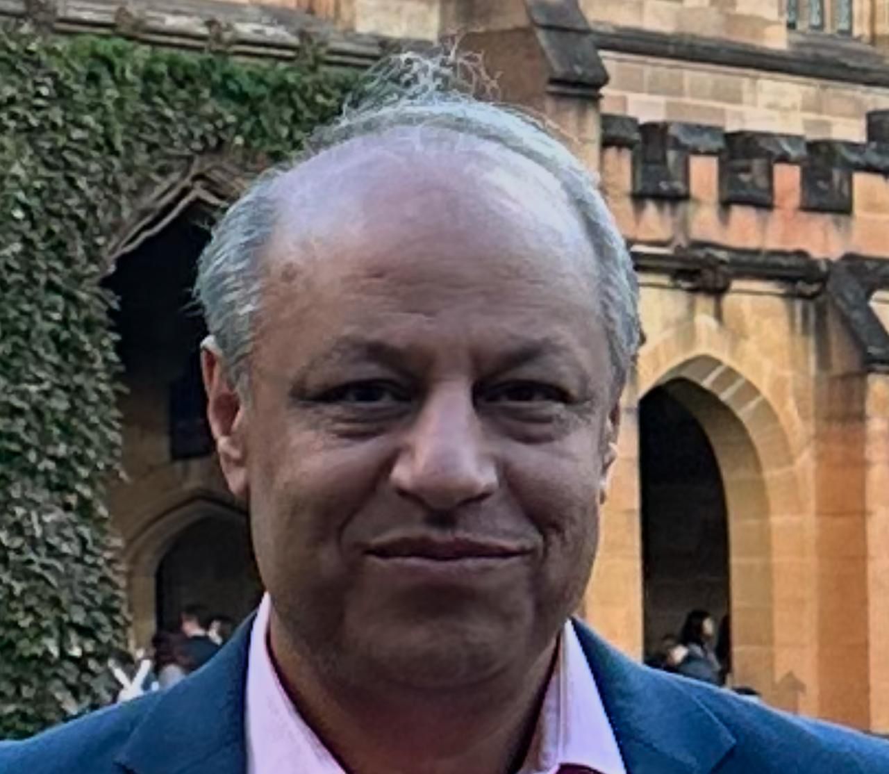 صورة د. مصطفى عيد إبراهيم