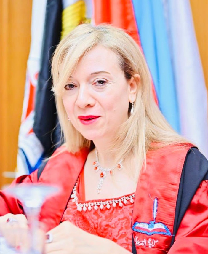 صورة د. منال خيري